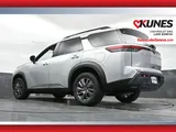 2025 Nissan Pathfinder photo 45