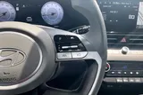 2024 Hyundai Elantra photo 19