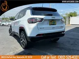 2024 Jeep Compass photo 2