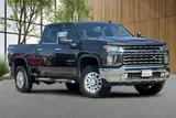 2022 Chevrolet Silverado 2500HD photo 2