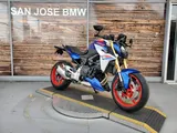 2025 BMW F 900 R photo 2