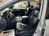 2020 Nissan Pathfinder photo 14