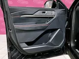 2025 Ford Explorer photo 14