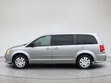 2016 Dodge Grand Caravan photo 2