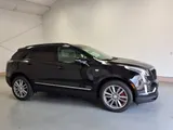 2025 Cadillac XT5 photo 2