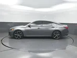 2023 Nissan Altima photo 3