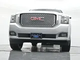 2016 GMC Yukon XL photo 44