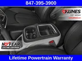 2024 Chrysler Pacifica photo 13