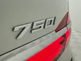 2017 BMW 7 Series photo 9