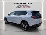 2027 GMC Acadia photo 8