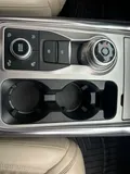2020 Ford Explorer photo 43