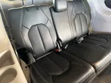 2024 Chrysler Pacifica photo 18