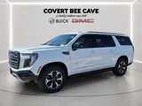 2027 GMC Yukon XL photo 3