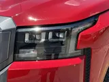 2026 Nissan Frontier photo 10