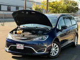 2019 Chrysler Pacifica photo 29