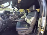 2025 Ford F-150 photo 2