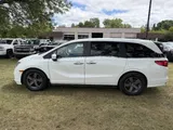 2021 Honda Odyssey photo 2
