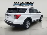 2021 Ford Explorer photo 7