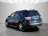 2011 GMC Acadia photo 5
