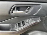 2025 Nissan Rogue photo 9