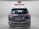 2017 Toyota RAV4 photo 4