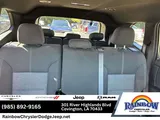 2025 GMC Acadia photo 9