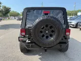 2015 Jeep Wrangler photo 9
