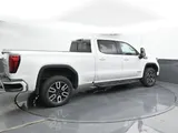 2025 GMC Sierra 1500 photo 2