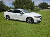 2024 Chevrolet Malibu photo 3