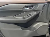 2023 Nissan Rogue photo 10