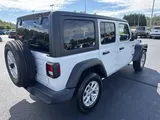 2023 Jeep Wrangler photo 7