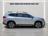 2023 Subaru Ascent photo 2