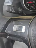 2020 Volkswagen Tiguan photo 26