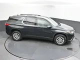2021 Chevrolet Traverse photo 14