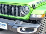 2025 Jeep Gladiator photo 5