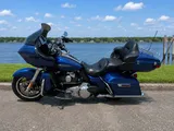 Harley-Davidson 2016 Road Glide Ultra photo 2