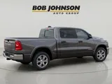 2025 Ram 1500 photo 4