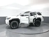 2025 Toyota 4Runner photo 48