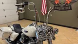 2015 Harley-Davidson Touring photo 10
