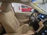 2016 Ford Taurus photo 16