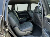 2025 GMC Acadia photo 14