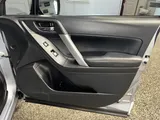 2017 Subaru Forester photo 18