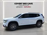 2027 GMC Acadia photo 4
