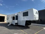 2027 Axiom RV GRIT 3814 photo 3