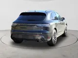 2026 Porsche Macan photo 5