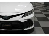 2021 Toyota Camry photo 8