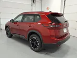 2026 Nissan Rogue photo 5