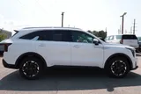 2026 Kia Sorento photo 6