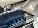 2019 Toyota Camry photo 18