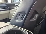 2025 Kia Carnival photo 32